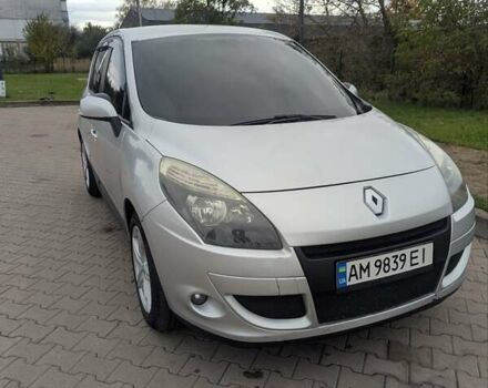 Серый Рено Сценик, объемом двигателя 1.46 л и пробегом 264 тыс. км за 7000 $, фото 1 на Automoto.ua