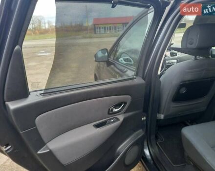 Серый Рено Сценик, объемом двигателя 1.46 л и пробегом 250 тыс. км за 5999 $, фото 26 на Automoto.ua