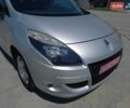 Серый Рено Сценик, объемом двигателя 2 л и пробегом 203 тыс. км за 8500 $, фото 3 на Automoto.ua