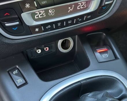 Сірий Рено Сценік, об'ємом двигуна 1.4 л та пробігом 179 тис. км за 6399 $, фото 20 на Automoto.ua