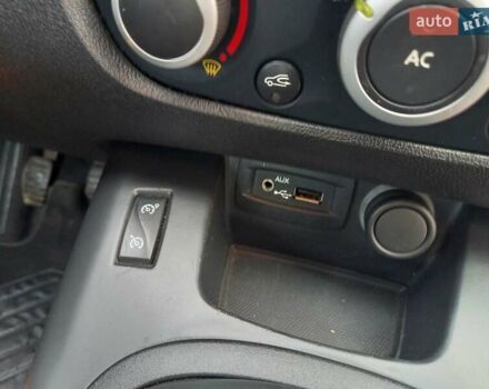 Серый Рено Сценик, объемом двигателя 1.46 л и пробегом 250 тыс. км за 5999 $, фото 39 на Automoto.ua