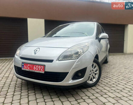 Серый Рено Сценик, объемом двигателя 1.5 л и пробегом 164 тыс. км за 6899 $, фото 1 на Automoto.ua
