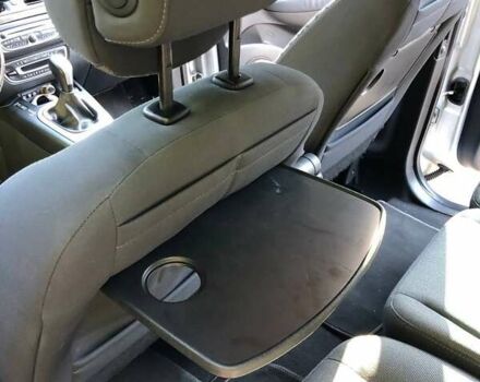 Серый Рено Сценик, объемом двигателя 1.46 л и пробегом 206 тыс. км за 7200 $, фото 2 на Automoto.ua