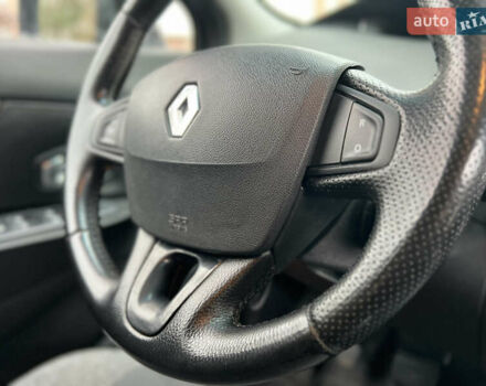 Серый Рено Сценик, объемом двигателя 1.5 л и пробегом 237 тыс. км за 5800 $, фото 33 на Automoto.ua