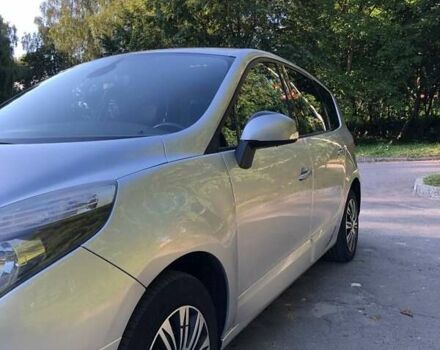 Серый Рено Сценик, объемом двигателя 1.46 л и пробегом 206 тыс. км за 7200 $, фото 7 на Automoto.ua