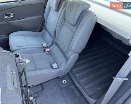 Сірий Рено Сценік, об'ємом двигуна 1.5 л та пробігом 179 тис. км за 9200 $, фото 27 на Automoto.ua