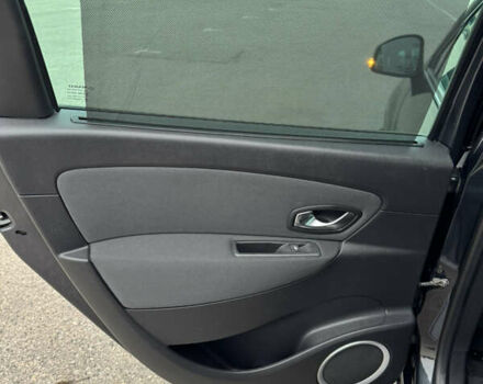 Серый Рено Сценик, объемом двигателя 1.6 л и пробегом 210 тыс. км за 7500 $, фото 23 на Automoto.ua