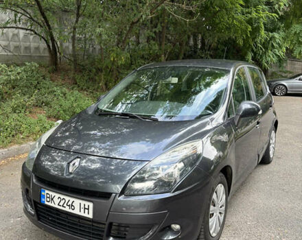 Серый Рено Сценик, объемом двигателя 1.5 л и пробегом 270 тыс. км за 6500 $, фото 2 на Automoto.ua