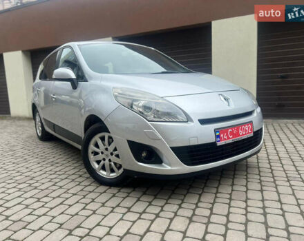 Серый Рено Сценик, объемом двигателя 1.5 л и пробегом 164 тыс. км за 6899 $, фото 9 на Automoto.ua