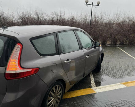 Серый Рено Сценик, объемом двигателя 1.9 л и пробегом 343 тыс. км за 5199 $, фото 2 на Automoto.ua