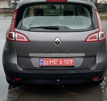 Серый Рено Сценик, объемом двигателя 2 л и пробегом 245 тыс. км за 7000 $, фото 3 на Automoto.ua