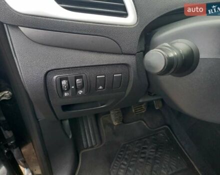 Серый Рено Сценик, объемом двигателя 1.46 л и пробегом 250 тыс. км за 5999 $, фото 20 на Automoto.ua