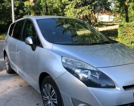 Серый Рено Сценик, объемом двигателя 1.46 л и пробегом 206 тыс. км за 7200 $, фото 8 на Automoto.ua