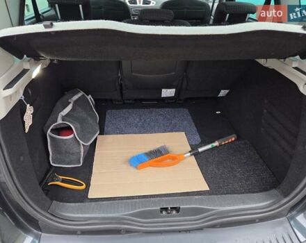 Серый Рено Сценик, объемом двигателя 1.5 л и пробегом 145 тыс. км за 8100 $, фото 12 на Automoto.ua