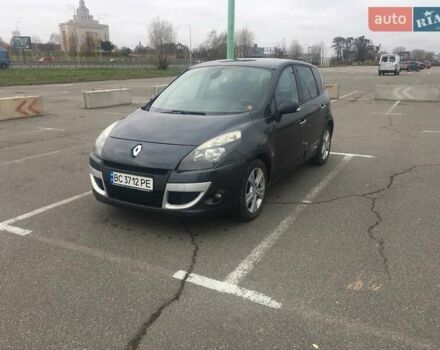 Сірий Рено Сценік, об'ємом двигуна 2 л та пробігом 256 тис. км за 7500 $, фото 1 на Automoto.ua