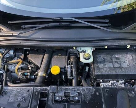 Серый Рено Сценик, объемом двигателя 1.46 л и пробегом 206 тыс. км за 7200 $, фото 13 на Automoto.ua