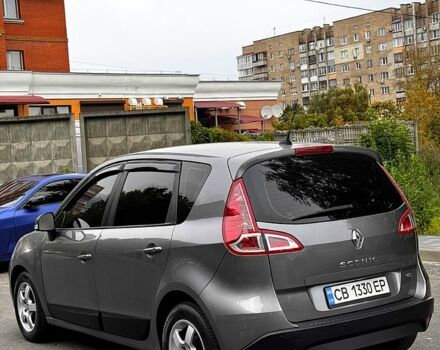 Сірий Рено Сценік, об'ємом двигуна 1.5 л та пробігом 240 тис. км за 7500 $, фото 3 на Automoto.ua