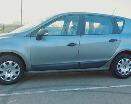 Серый Рено Сценик, объемом двигателя 1.6 л и пробегом 173 тыс. км за 6500 $, фото 1 на Automoto.ua