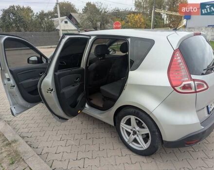 Серый Рено Сценик, объемом двигателя 1.46 л и пробегом 264 тыс. км за 7000 $, фото 4 на Automoto.ua