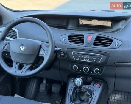 Сірий Рено Сценік, об'ємом двигуна 1.5 л та пробігом 179 тис. км за 9200 $, фото 36 на Automoto.ua