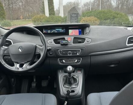 Сірий Рено Сценік, об'ємом двигуна 1.5 л та пробігом 263 тис. км за 6900 $, фото 4 на Automoto.ua