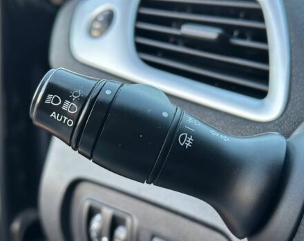 Сірий Рено Сценік, об'ємом двигуна 1.4 л та пробігом 179 тис. км за 6399 $, фото 21 на Automoto.ua