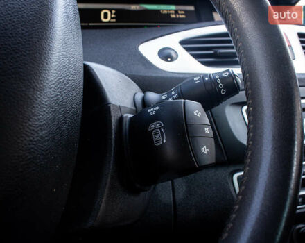 Серый Рено Сценик, объемом двигателя 1.5 л и пробегом 120 тыс. км за 8200 $, фото 36 на Automoto.ua