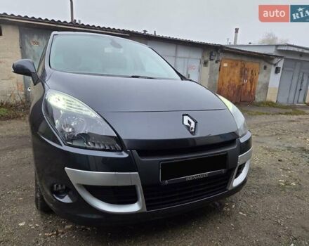 Серый Рено Сценик, объемом двигателя 1.5 л и пробегом 145 тыс. км за 8100 $, фото 7 на Automoto.ua