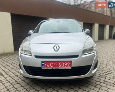 Серый Рено Сценик, объемом двигателя 1.5 л и пробегом 164 тыс. км за 6899 $, фото 10 на Automoto.ua