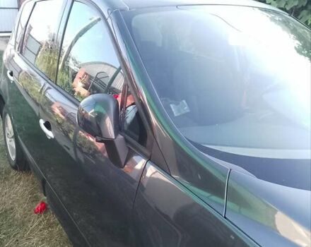 Рено Сценик 2010 в Владимирце на Automoto.ua Серый Рено Сценик, объемом двигателя 1.5 л и пробегом 256 тыс. км за 6000 $, фото 19 на Automoto.ua