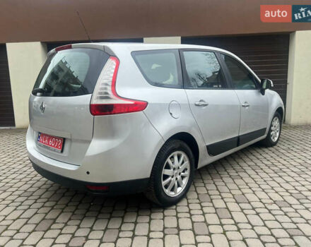 Серый Рено Сценик, объемом двигателя 1.5 л и пробегом 164 тыс. км за 6899 $, фото 6 на Automoto.ua