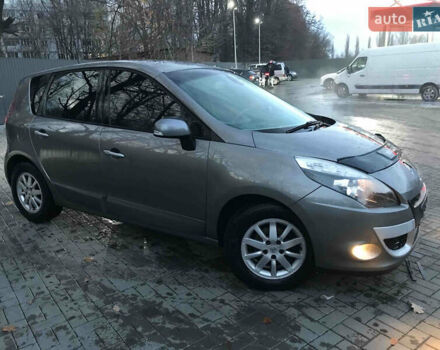 Серый Рено Сценик, объемом двигателя 1.9 л и пробегом 265 тыс. км за 5699 $, фото 1 на Automoto.ua