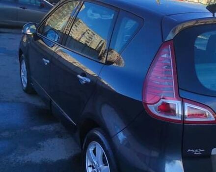 Серый Рено Сценик, объемом двигателя 1.5 л и пробегом 239 тыс. км за 7799 $, фото 13 на Automoto.ua