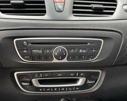 Серый Рено Сценик, объемом двигателя 1.5 л и пробегом 270 тыс. км за 6500 $, фото 12 на Automoto.ua