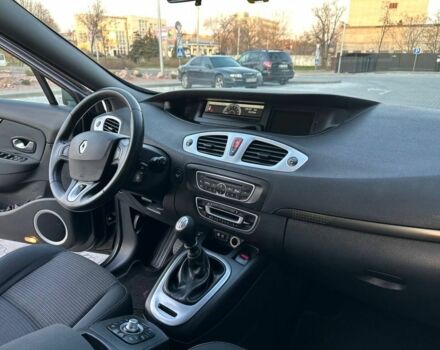 Сірий Рено Сценік, об'ємом двигуна 1.4 л та пробігом 179 тис. км за 6399 $, фото 10 на Automoto.ua