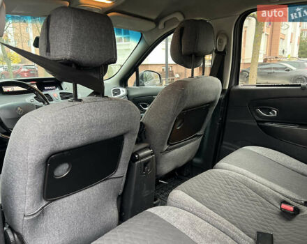 Серый Рено Сценик, объемом двигателя 1.5 л и пробегом 237 тыс. км за 5800 $, фото 26 на Automoto.ua