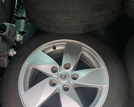 Сірий Рено Сценік, об'ємом двигуна 1.9 л та пробігом 184 тис. км за 7800 $, фото 4 на Automoto.ua