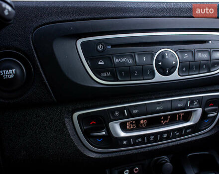 Серый Рено Сценик, объемом двигателя 1.5 л и пробегом 120 тыс. км за 8200 $, фото 24 на Automoto.ua