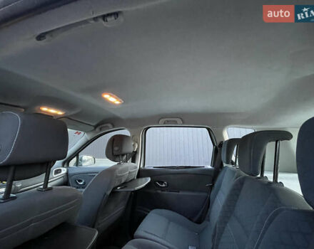 Рено Сценик 2010 в Ровно на Automoto.ua Серый Рено Сценик, объемом двигателя 1.4 л и пробегом 164 тыс. км за 5500 $, фото 14 на Automoto.ua