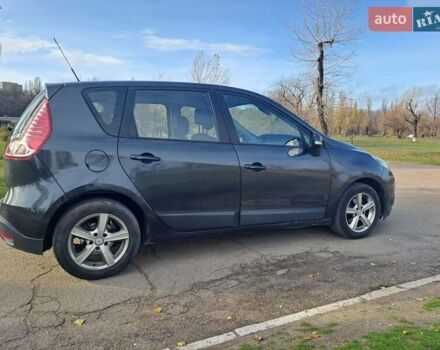 Сірий Рено Сценік, об'ємом двигуна 1.5 л та пробігом 286 тис. км за 6400 $, фото 3 на Automoto.ua