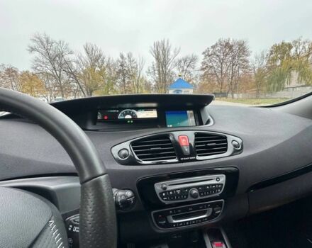 Сірий Рено Сценік, об'ємом двигуна 1.6 л та пробігом 165 тис. км за 8400 $, фото 20 на Automoto.ua