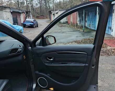 Серый Рено Сценик, объемом двигателя 1.5 л и пробегом 222 тыс. км за 7000 $, фото 25 на Automoto.ua