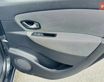 Серый Рено Сценик, объемом двигателя 1.5 л и пробегом 234 тыс. км за 7300 $, фото 19 на Automoto.ua