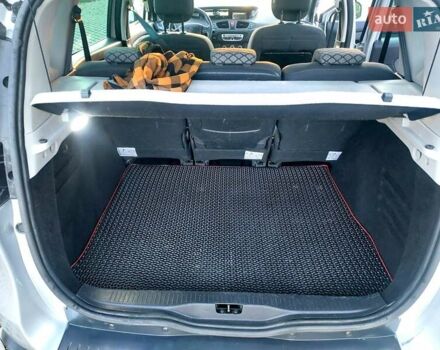 Серый Рено Сценик, объемом двигателя 1.5 л и пробегом 309 тыс. км за 6300 $, фото 20 на Automoto.ua