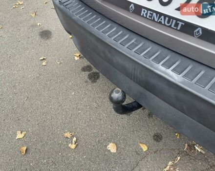 Сірий Рено Сценік, об'ємом двигуна 0 л та пробігом 207 тис. км за 6700 $, фото 33 на Automoto.ua