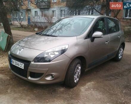 Серый Рено Сценик, объемом двигателя 1.5 л и пробегом 227 тыс. км за 7100 $, фото 1 на Automoto.ua