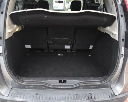 Серый Рено Сценик, объемом двигателя 1.5 л и пробегом 251 тыс. км за 8250 $, фото 13 на Automoto.ua