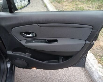 Сірий Рено Сценік, об'ємом двигуна 1.6 л та пробігом 240 тис. км за 7750 $, фото 3 на Automoto.ua