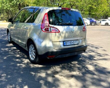 Рено Сценик 2011 в Одессе на Automoto.ua Серый Рено Сценик, объемом двигателя 1.9 л и пробегом 260 тыс. км за 6450 $, фото 1 на Automoto.ua