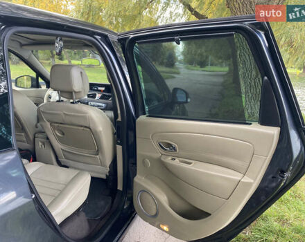 Рено Сценік 2011 у Рівному на Automoto.ua Сірий Рено Сценік, об'ємом двигуна 1.6 л та пробігом 214 тис. км за 6450 $, фото 18 на Automoto.ua